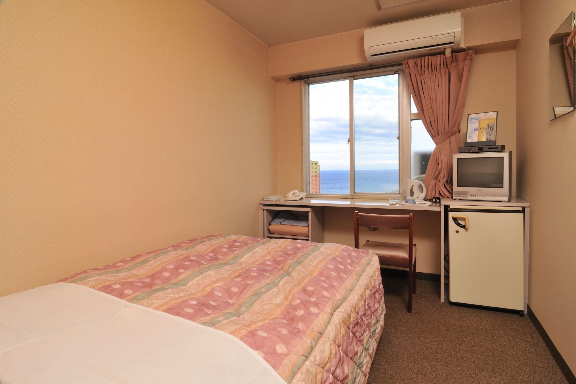 אטאמי Fancy Business Hotel מראה חיצוני תמונה